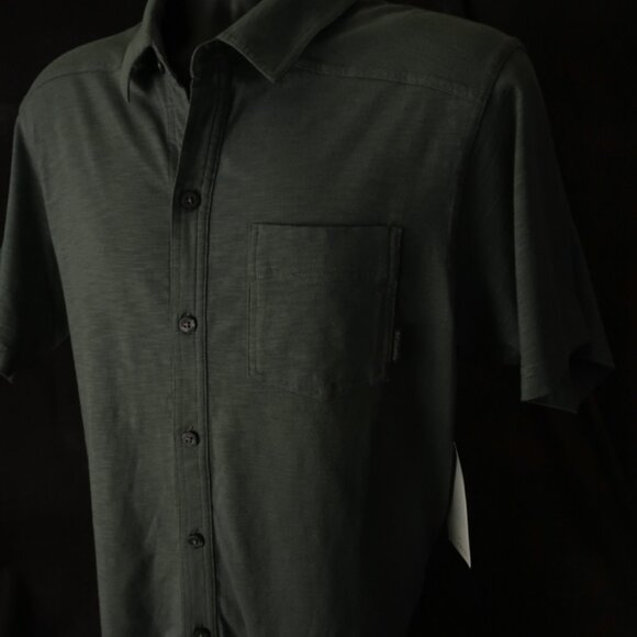 Columbia Sage Green Lookout Point Camp Shirt (M) NEW!! 🔥 - Picture 6 of 8